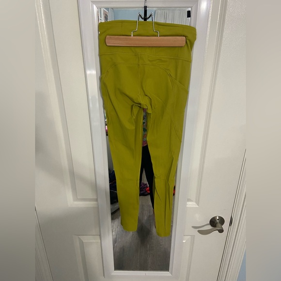 Lululemon Fast and Free Tight II 25" *Nulux
Golden Lime - Picture 2 of 5